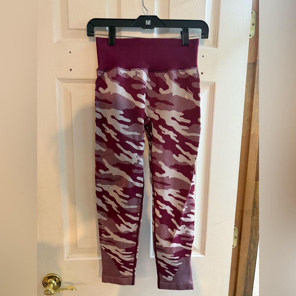 Ryderwear Medium Purple Camo leggings